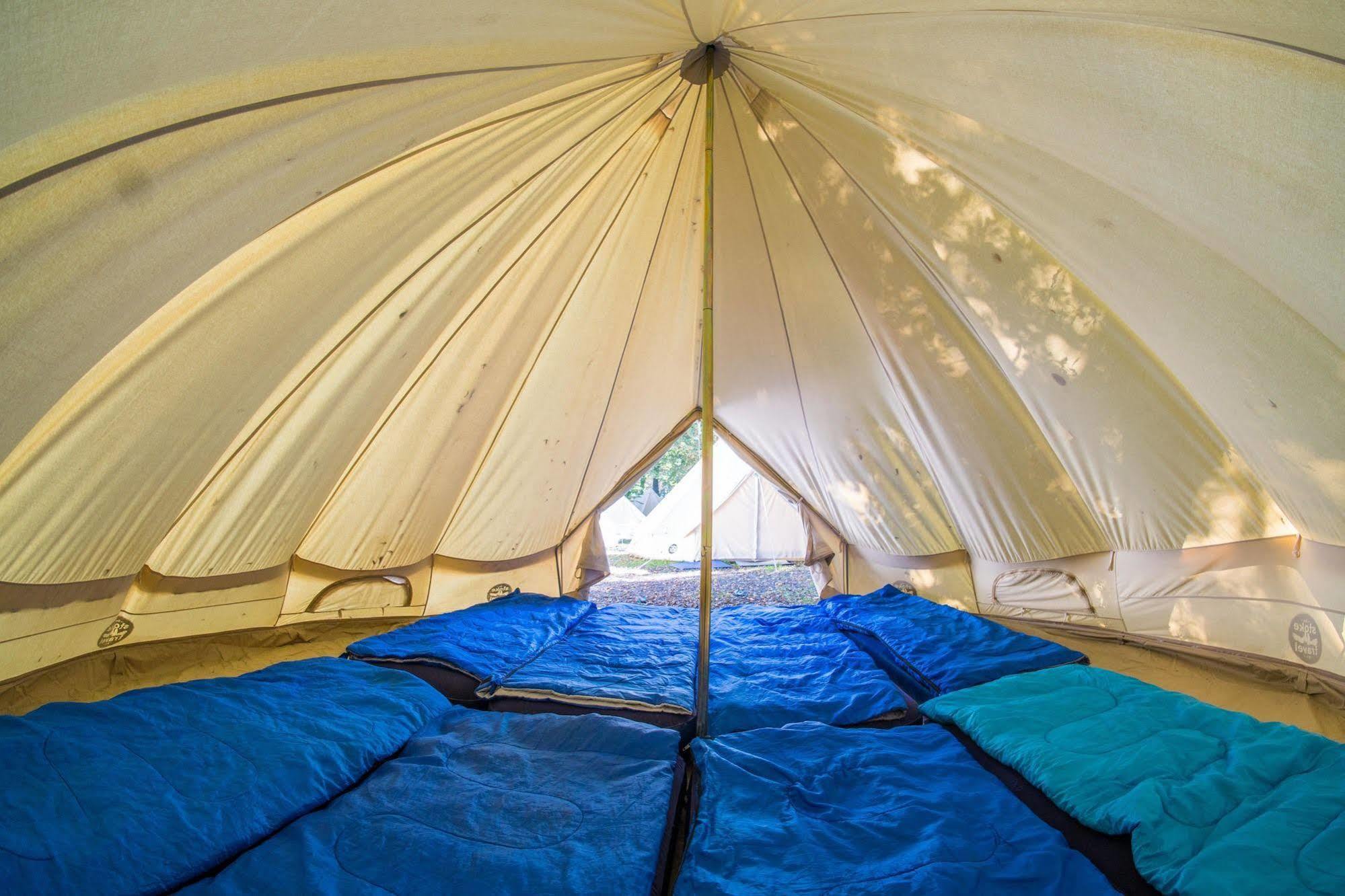 Pamplona Camping Hotel Aizoain ภายนอก รูปภาพ