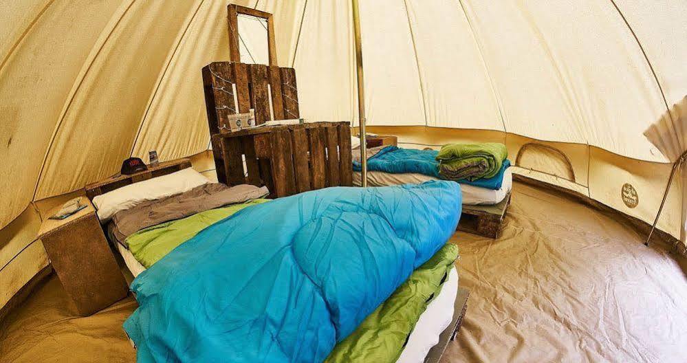 Pamplona Camping Hotel Aizoain ภายนอก รูปภาพ